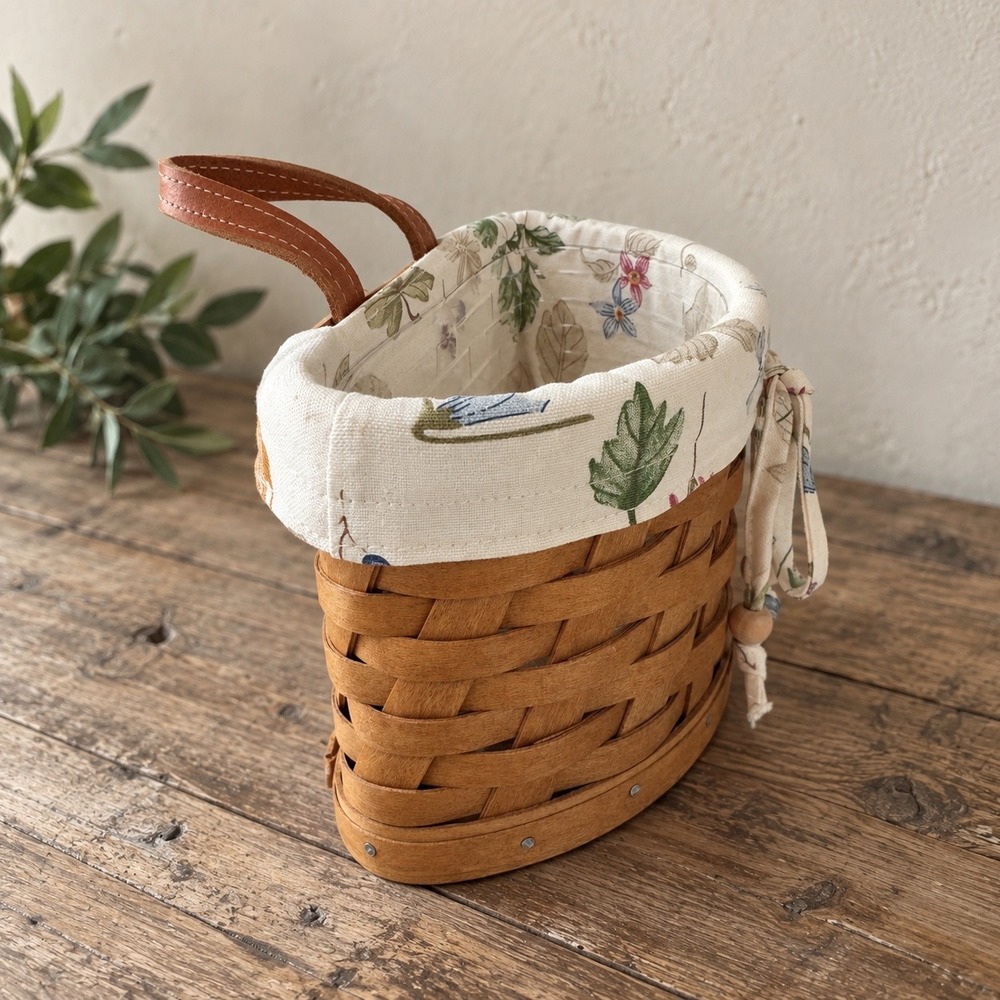 Vintage Longaberger Scalloped Pocket Basket 2006 Floral Liner & Protector - Picture 2 of 7